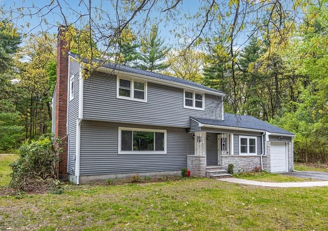 Homes for sale in Chelmsford, MA | 61 Jordan St, Chelmsford, MA 01863 | MLS# 73519086