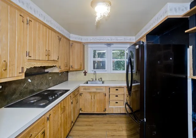 2nd image of 95 Craiwell Ave, West Springfield, MA 01104 | MLS# 73566666