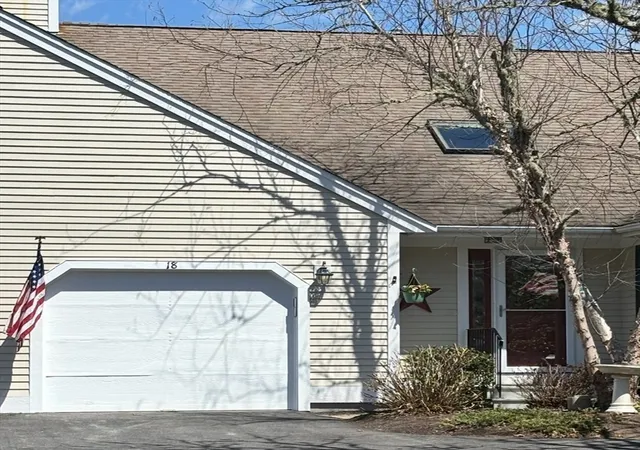 Homes for sale in Mashpee, MA | 18 Bonwood Dr #402, Mashpee, MA 02649 | MLS# 73543948