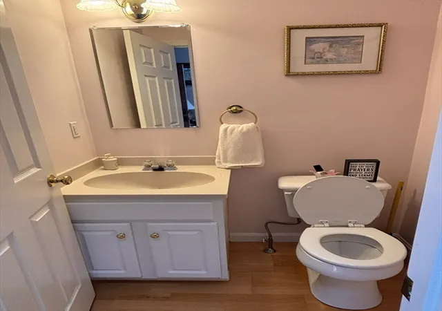 Homes for sale in Mashpee, MA | 18 Bonwood Dr #402, Mashpee, MA 02649 | MLS# 73543948