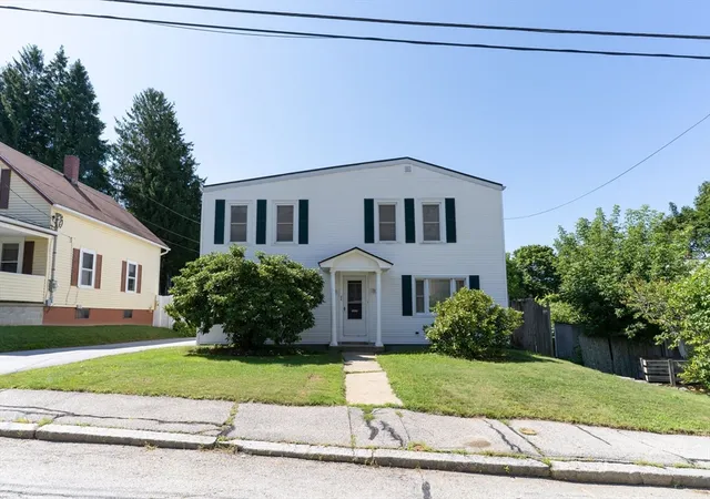Photo 3 of Single family home for sale at 6 Maynard St, Webster, MA 01570 | MLS# 73559459 | Listing updated on 2026-09-05
