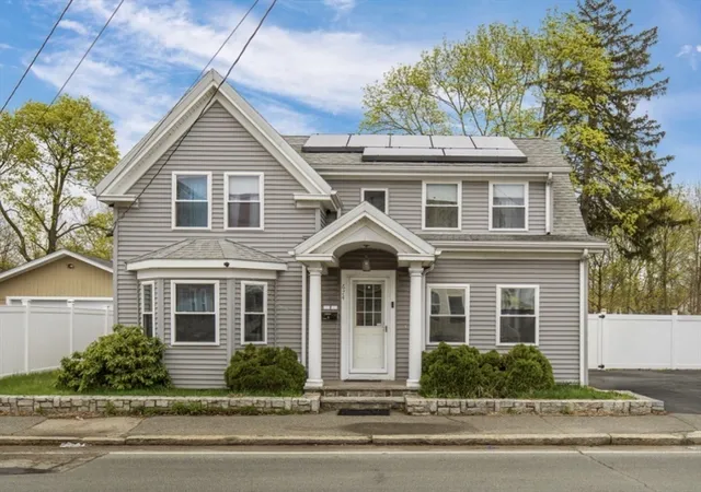 1st image of 674 Montello St, Brockton, MA 02301 | MLS# 73510704