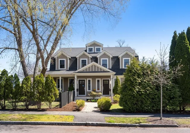 Homes for sale in Newton, MA | 1935 Commonwealth Ave #1935, Newton, MA 02466 | MLS# 73509425