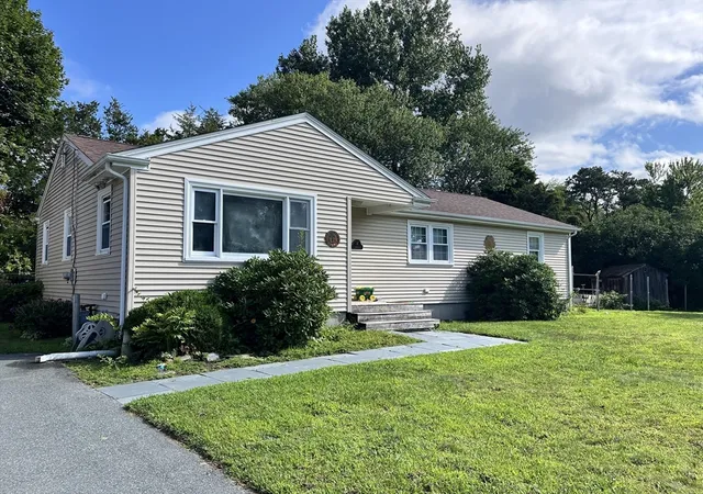 Photo 2 of Sale Pending at 91 Pageotte St, Acushnet, MA 02743 | MLS# 73564077 | Listing updated on 2026-09-10