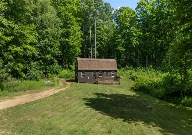 Homes for sale in North Brookfield, MA | 63 King Rd, North Brookfield, MA 01535 | MLS# 73540020
