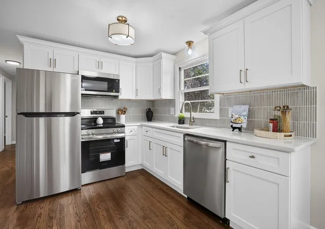 5th image of 31 Kellogg Ave, Feeding Hills, MA 01030 | MLS# 73550927
