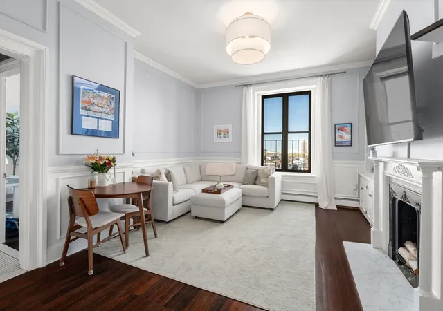 Homes for sale in Boston, MA | 263 Commonwealth Ave #8, Boston, MA 02116 | MLS# 73509598