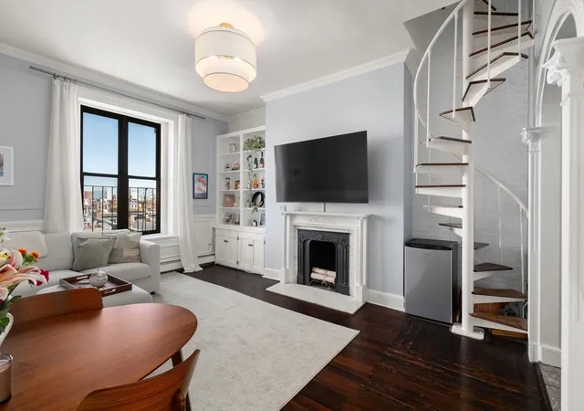 Homes for sale in Boston, MA | 263 Commonwealth Ave #8, Boston, MA 02116 | MLS# 73509598