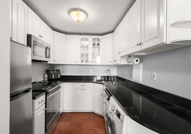 Homes for sale in Boston, MA | 263 Commonwealth Ave, Boston, MA 02116