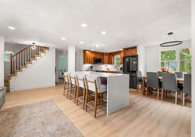 4th image of 64 Spring View Dr, Lynn, MA 01904 | MLS# 73553965
