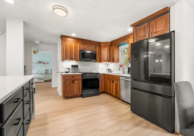 5th image of 64 Spring View Dr, Lynn, MA 01904 | MLS# 73553965