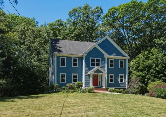 Homes for sale in Wilmington, MA | 448 Middlesex Ave, Wilmington, MA 01887 | MLS# 73537757