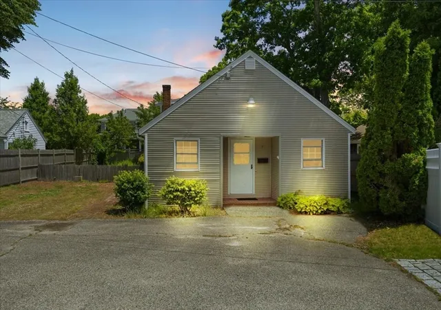 Photo 2 of Single family home for sale at 47 Little Rock Ave, Falmouth, MA 02540 | MLS# 73541413 | Listing updated on 2026-08-12
