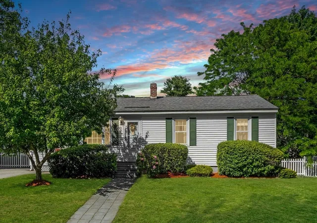 1st image of 27 Sunset Rd, Dracut, MA 01826 | MLS# 73529086