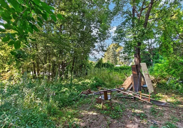 42nd image of 55 Elmwood Ave, Fitchburg, MA 01420 | MLS# 73565842