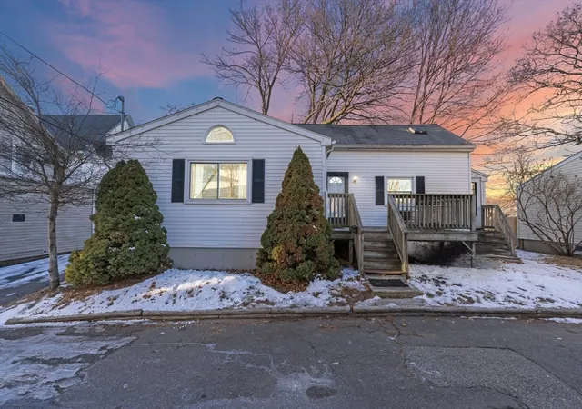 Single Family Residence at 2 Chestnut Ter, Lynn, MA 01904 | MLS# 73326871 | | Sold on 2025-03-17