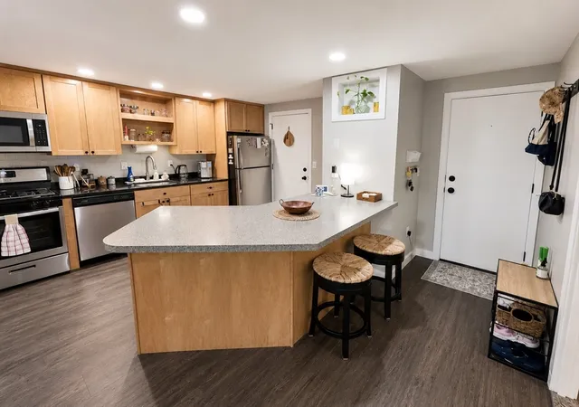 2nd image of 655 W Lowell Ave #12, Haverhill, MA 01832 | MLS# 73553548