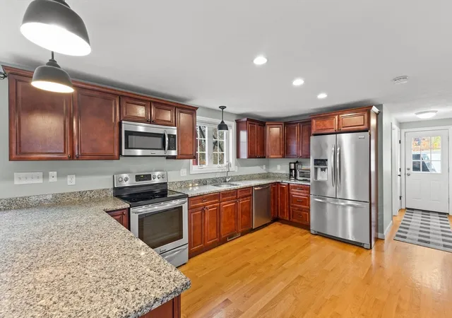 Photo 3 of Sale Pending at 33 Trask Rd, Plymouth, MA 02360 | MLS# 73556538 | Listing updated on 2026-08-18