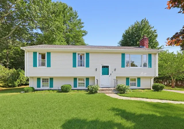 1st image of 5 Nelson St, Attleboro, MA 02703 | MLS# 73547289