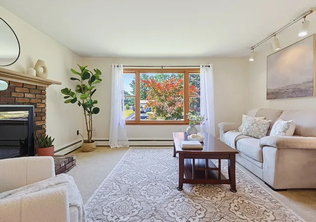 4th image of 5 Nelson St, Attleboro, MA 02703 | MLS# 73547289