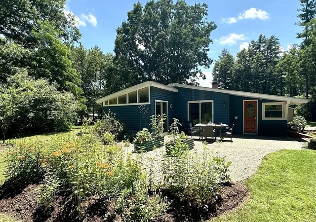 1st image of 84 Line, Southampton, MA 01073 | MLS# 73553790
