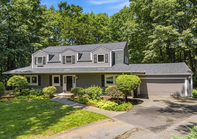 Homes for sale in Framingham, MA | 7 Mccarthy Cir, Framingham, MA 01702 | MLS# 73547651