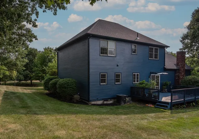 Photo 4 of Single family home for sale at 23 Summerfield Rd, Amherst, MA 01002 | MLS# 73550658 | Listing updated on 2026-09-01