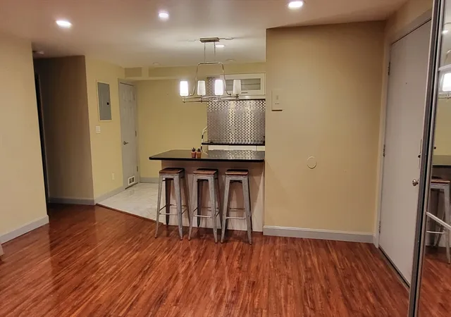 5th image of 102 Oak Ln #4, Brockton, MA 02301 | MLS# 73537819