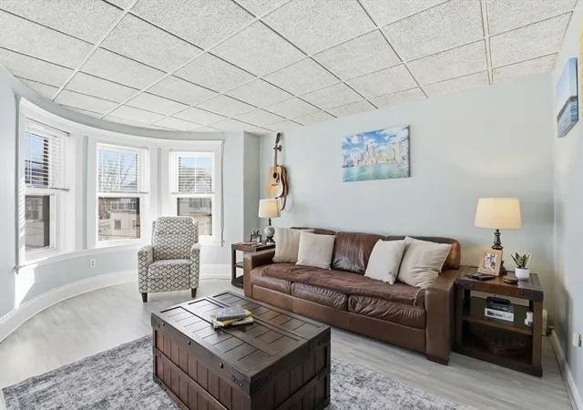 2nd image of 92 Lincoln Street #2, Winthrop, MA 02152 | MLS# 73562758