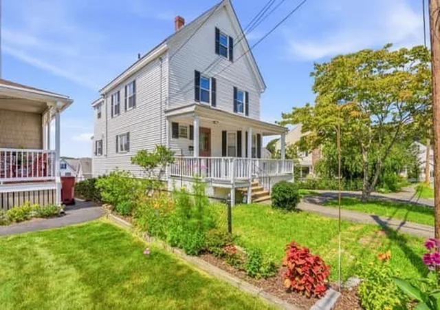 2nd image of 52 Elliott St, Melrose, MA 02176 | MLS# 73568144