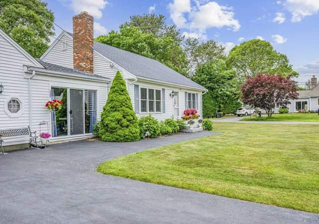 Homes for sale in South Yarmouth, MA | 1 Captain Dore Rd, South Yarmouth, MA 02664 | MLS# 73539505