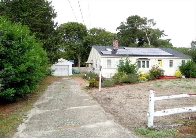 Homes for sale in South Yarmouth, MA | 22 Powhatan Rd, South Yarmouth, MA 02664 | MLS# 73439578