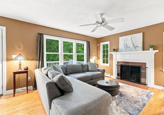 5th image of 9 Sarah Doublet Road, Littleton, MA 01460 | MLS# 73566842