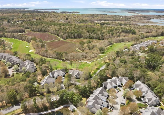 2nd image of 3 Periwinkle Ct, Bourne, MA 02532