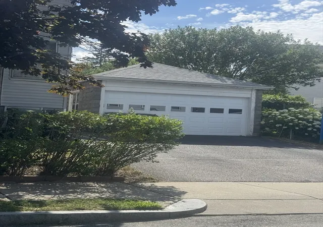 27th image of 3 Clayton St #3, Watertown, MA 02472 | MLS# 73547637