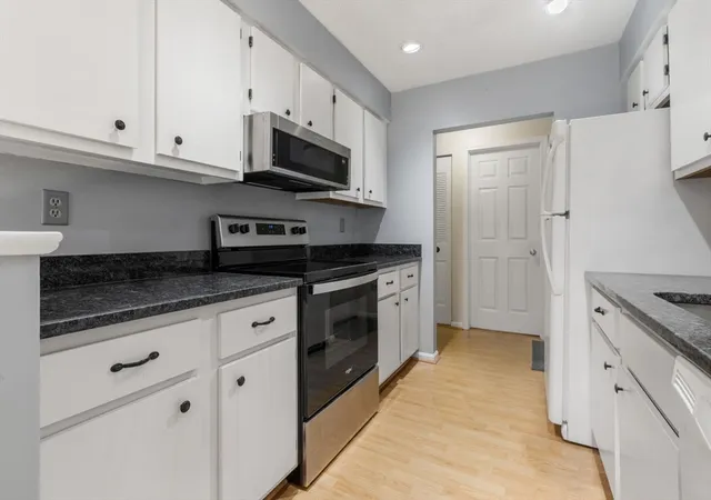 Photo 3 of Condo for sale at 12 Beals Cove Rd #B, Hingham, MA 02043 | MLS# 73568894 | Listing updated on 2026-09-18