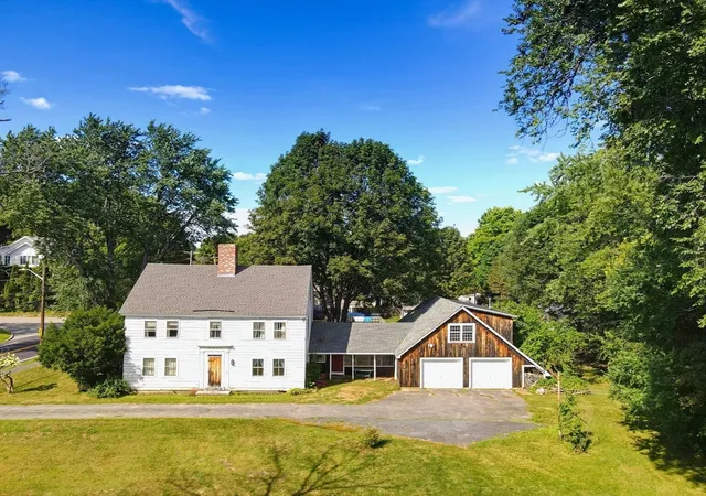 5th image of 430 Pleasant St, Leominster, MA 01453 | MLS# 73566592