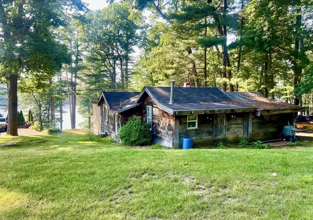 Homes for sale in East Brookfield, MA | 131 Gleason Ave, East Brookfield, MA 01515 | MLS# 73544482