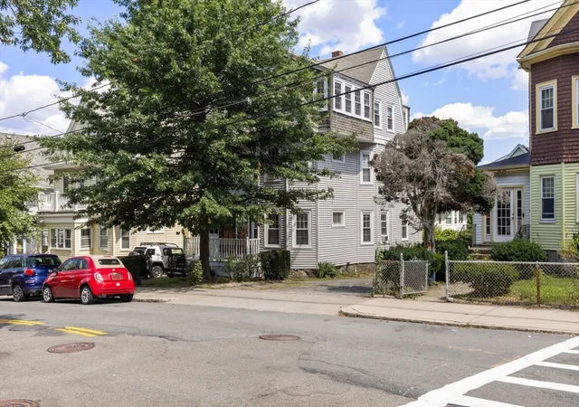 1st image of 78 Brooks St, Brighton, MA 02135 | MLS# 73566317