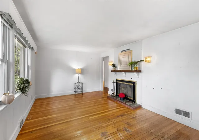 Homes for sale in Braintree, MA | 2008 Washington St, Braintree, MA 02184 | MLS# 73546743