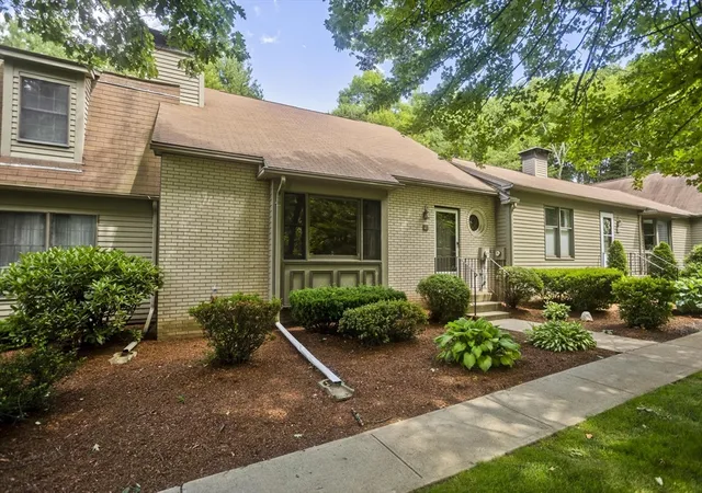 Homes for sale in Westfield, MA | 419 Southwick Rd #E21, Westfield, MA 01085 | MLS# 73539725
