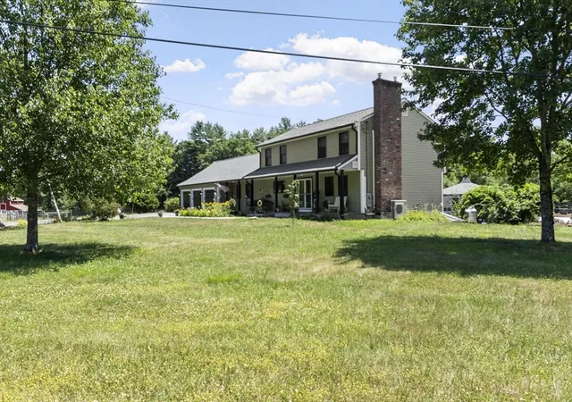 Photo 2 of Sale Pending at 467 Loring Rd, Barre, MA 01005 | MLS# 73552395 | Listing updated on 2026-08-03