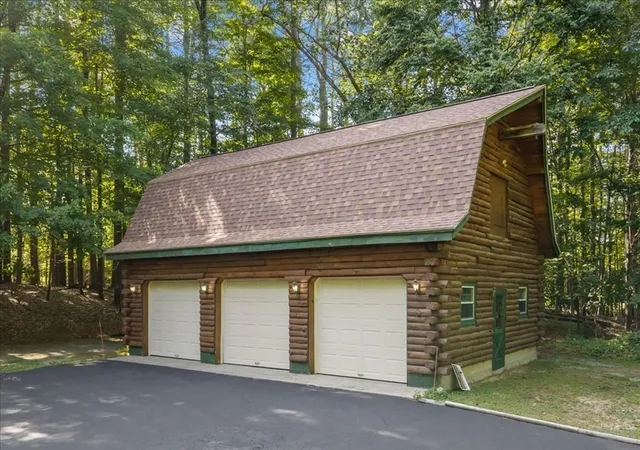 4th image of 34 Edwards Mill Road, Chester, NH 03036 | MLS# 73560456