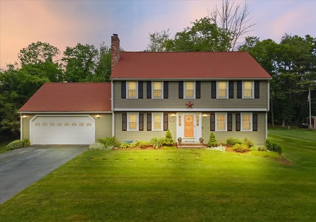 1st image of 461 Hodges St, Taunton, MA 02780 | MLS# 73563149