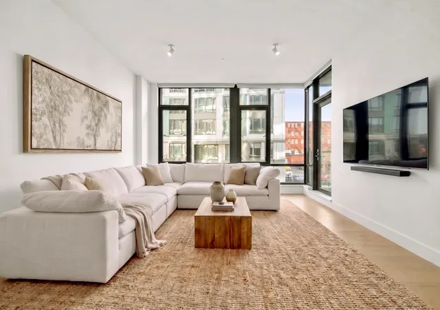 Homes for sale in Boston, MA | 40 Traveler St #207, Boston, MA 02118 | MLS# 73545373