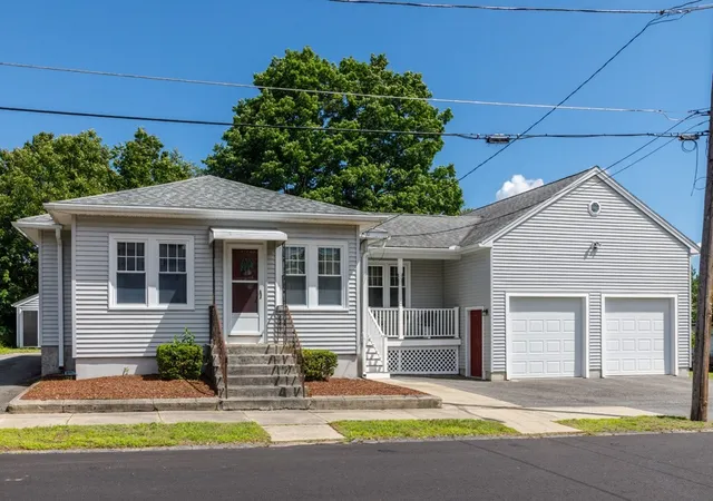 Homes for sale in Leominster, MA | 27 Castle Street, Leominster, MA 01453 | MLS# 73541780