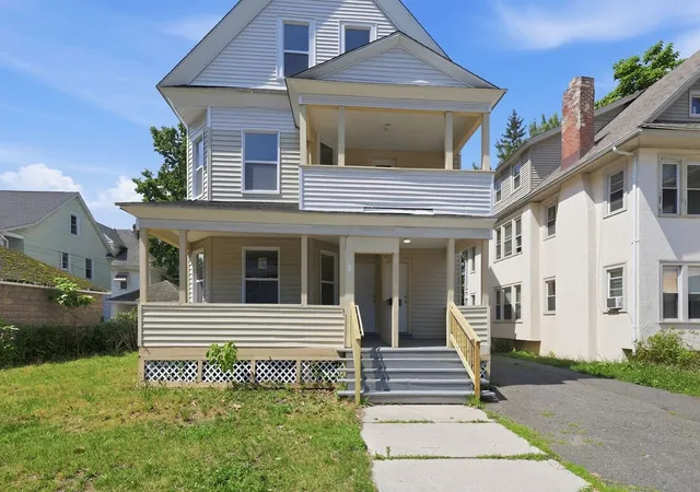 5th image of 282 White St, Springfield, MA 01108 | MLS# 73548482
