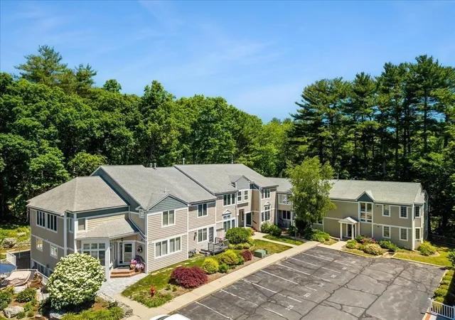3rd image of 701 Winthrop St, Taunton, MA 02780