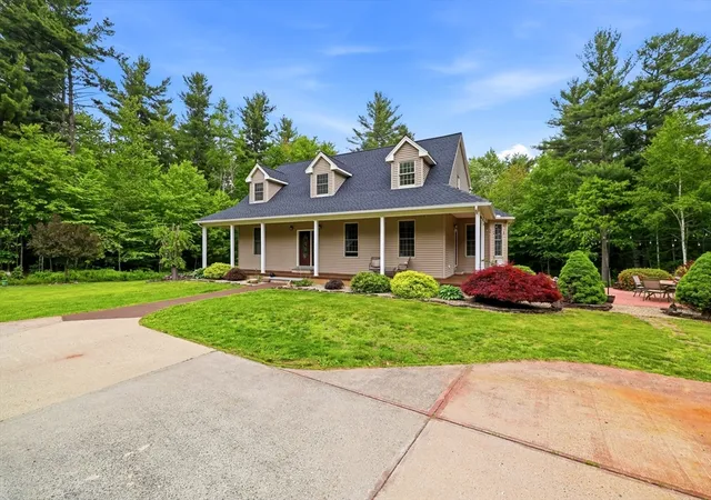 Homes for sale in Granville, MA | 344 Beech Hill Rd, Granville, MA 01034 | MLS# 73527313