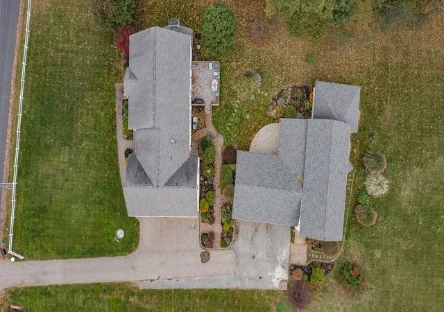 3rd image of 9 Towle Farm Road, Hampton Falls, NH 03844 | MLS# 72918112